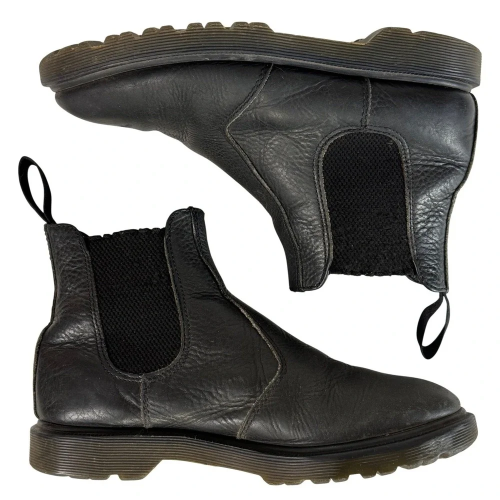Dr Martens 2976 Chelsea Boots Black Leather Pull On Womens 8 Mens 7 EU 39 - Picture 3 of 11